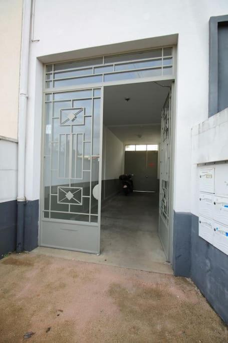 Escale-Marne Fr - 102 - Free Parking - Free Luggage Storage - All Equipped - Linen Included - Washing Machine - 10Mn Walk Metro 8 - Rer A - Panoramic View - From 1 To 4 Guests メゾン・アルフォール エクステリア 写真