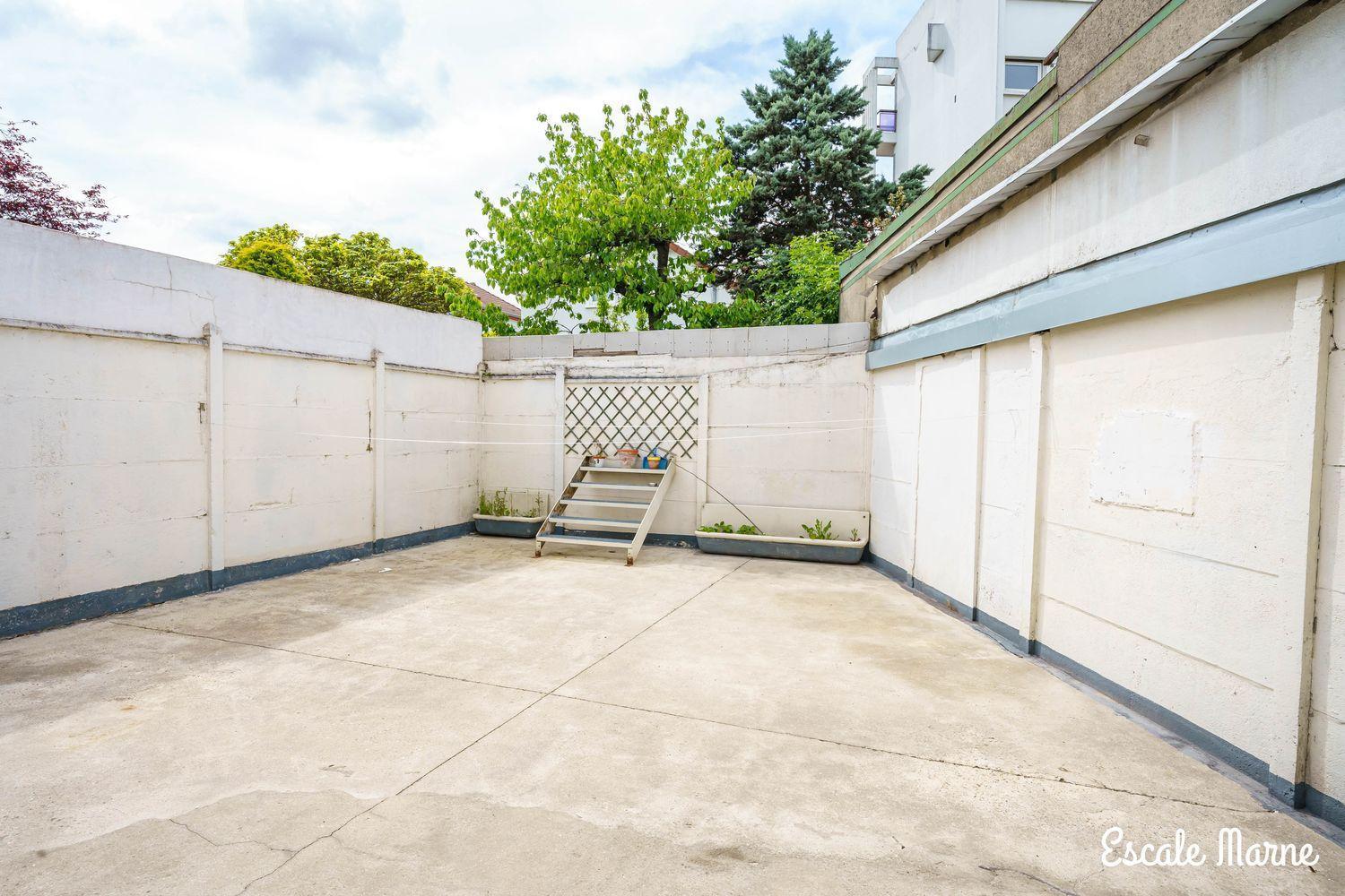 Escale-Marne Fr - 102 - Free Parking - Free Luggage Storage - All Equipped - Linen Included - Washing Machine - 10Mn Walk Metro 8 - Rer A - Panoramic View - From 1 To 4 Guests メゾン・アルフォール エクステリア 写真