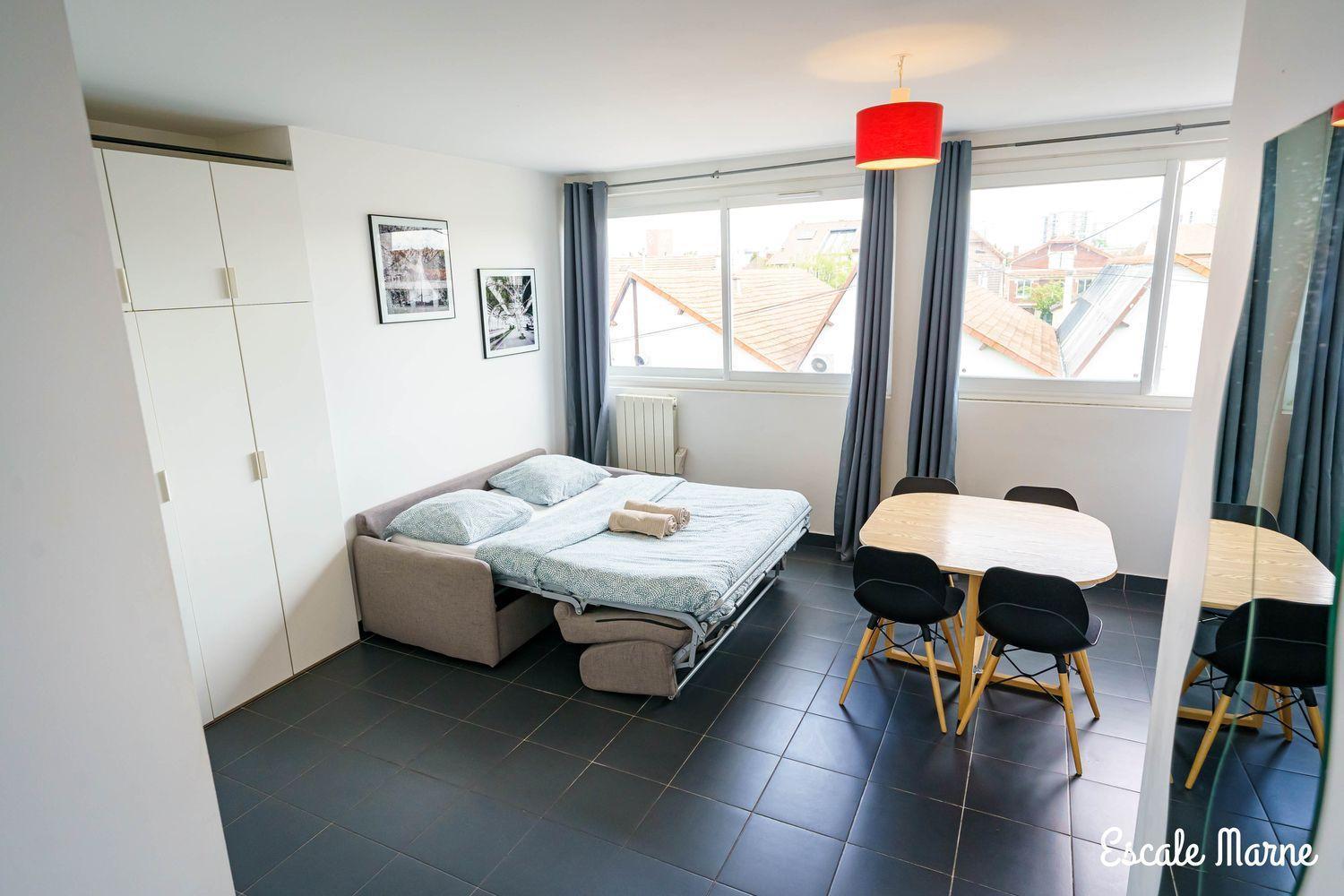 Escale-Marne Fr - 102 - Free Parking - Free Luggage Storage - All Equipped - Linen Included - Washing Machine - 10Mn Walk Metro 8 - Rer A - Panoramic View - From 1 To 4 Guests メゾン・アルフォール エクステリア 写真