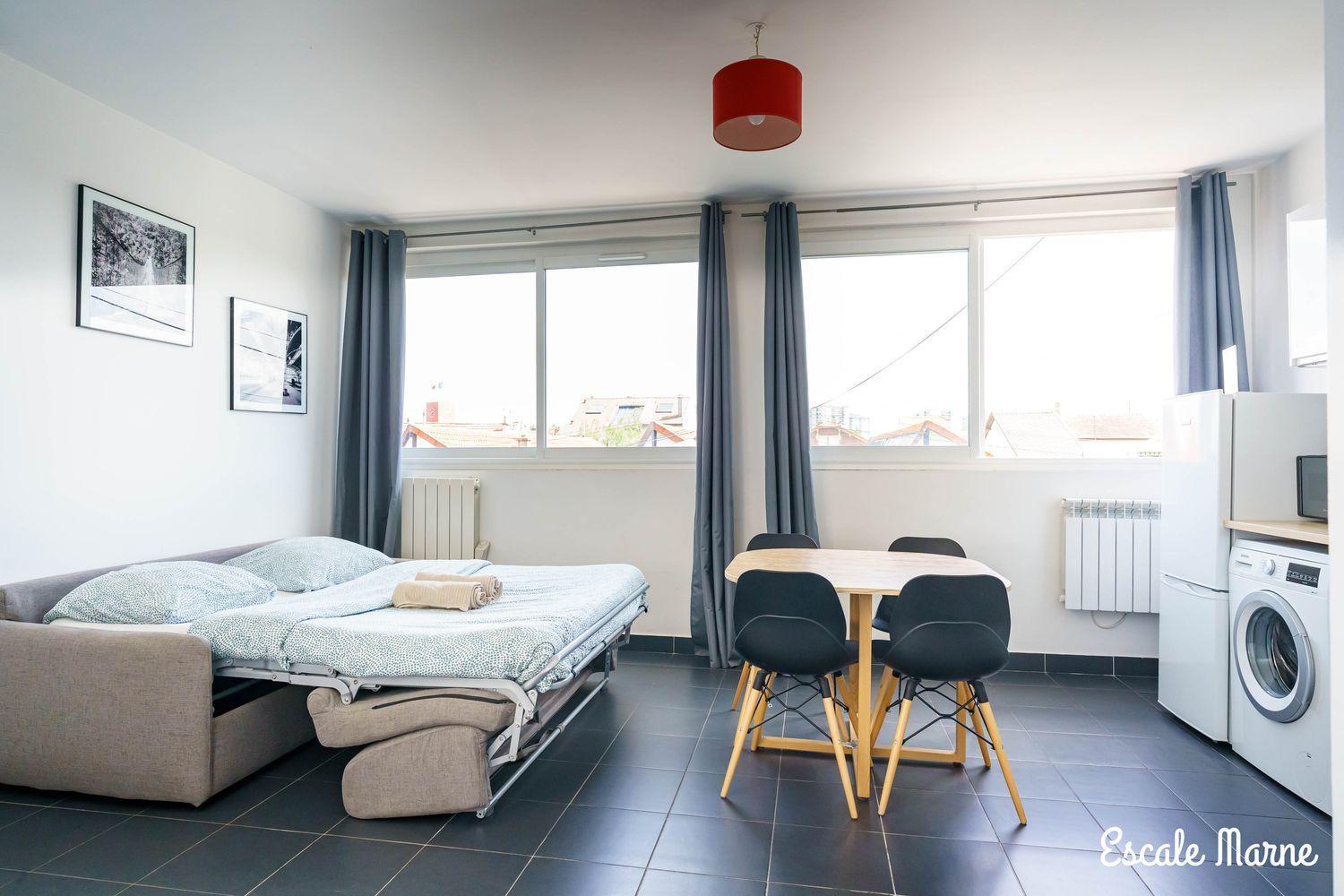 Escale-Marne Fr - 102 - Free Parking - Free Luggage Storage - All Equipped - Linen Included - Washing Machine - 10Mn Walk Metro 8 - Rer A - Panoramic View - From 1 To 4 Guests メゾン・アルフォール エクステリア 写真